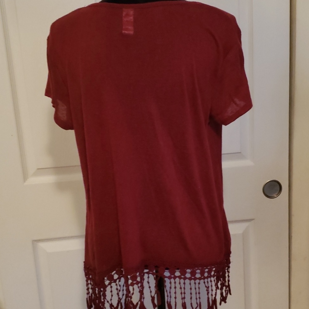 Fashion Top - Picture 3 of 3